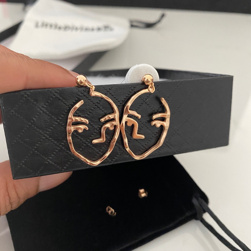 Earing Abstract face earrings
